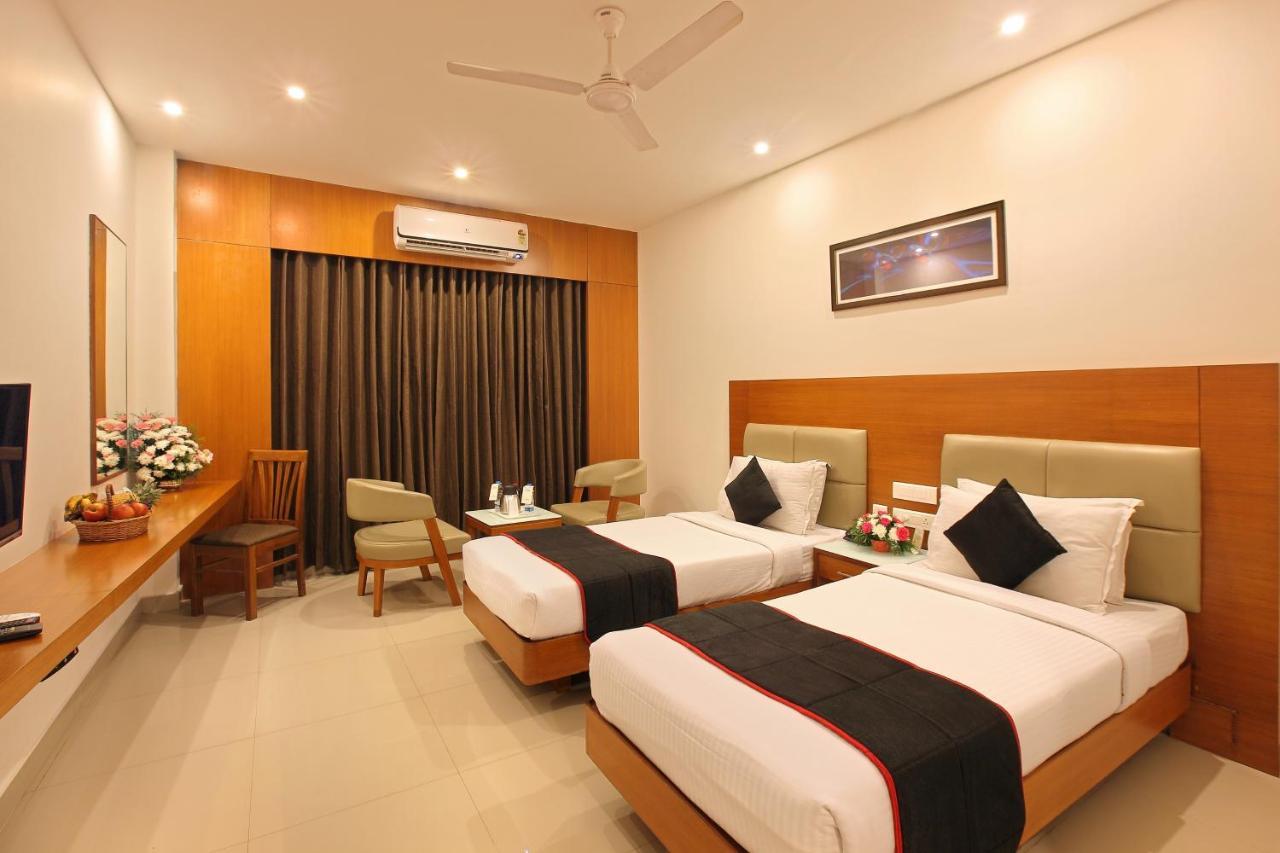 Hotel Park Residency à Kozhikode Extérieur photo