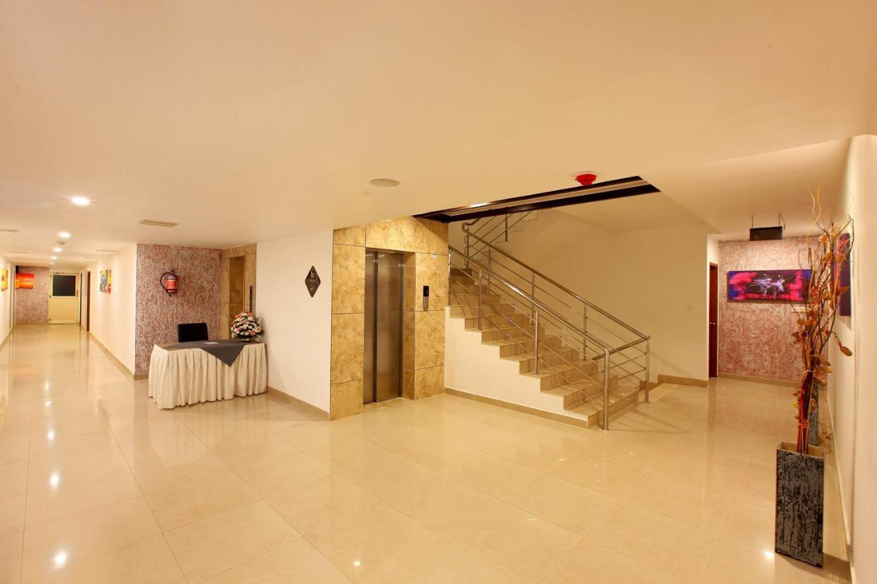 Hotel Park Residency à Kozhikode Extérieur photo