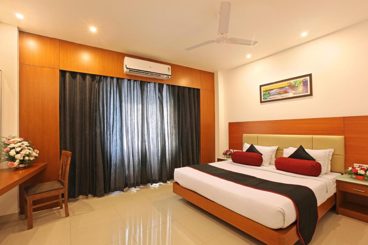 Hotel Park Residency à Kozhikode Extérieur photo
