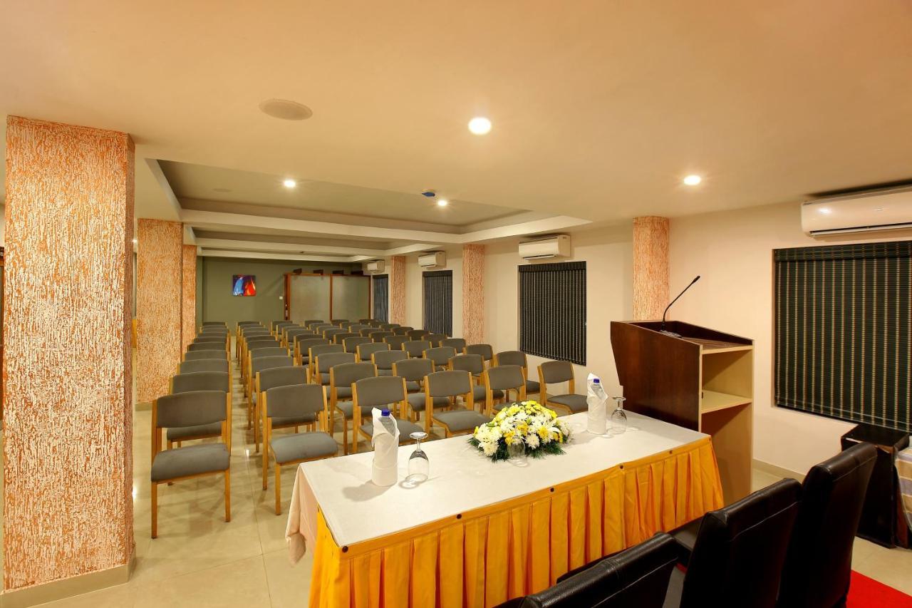 Hotel Park Residency à Kozhikode Extérieur photo
